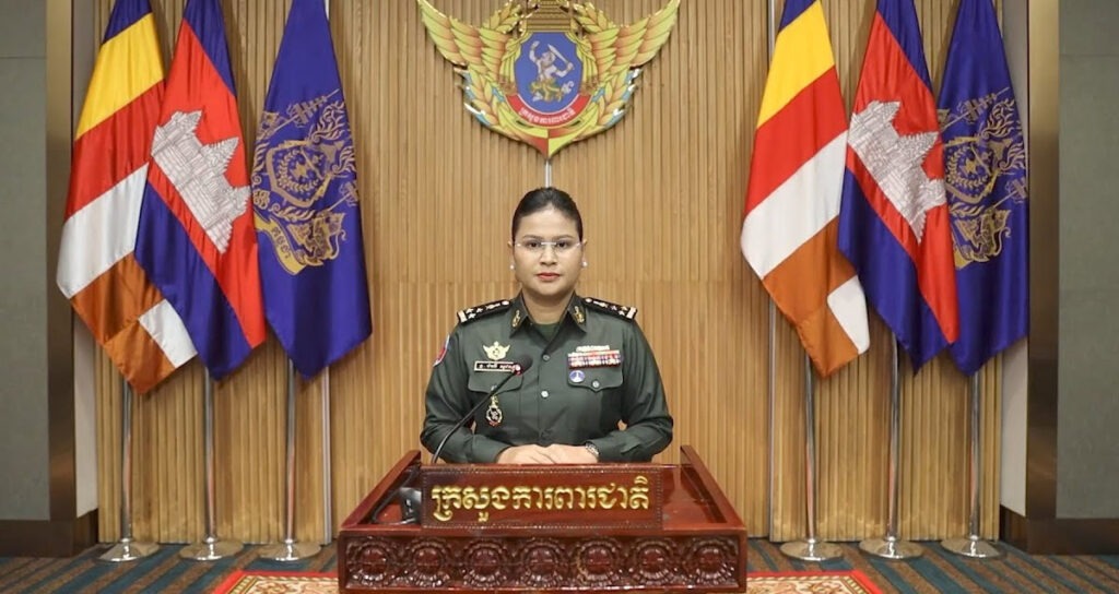 អ្នក​នាំពាក្យ​ក្រសួង​ការពារ​ជាតិ​កម្ពុជា អ្នកស្រី ម៉ាលី សុជាតា
