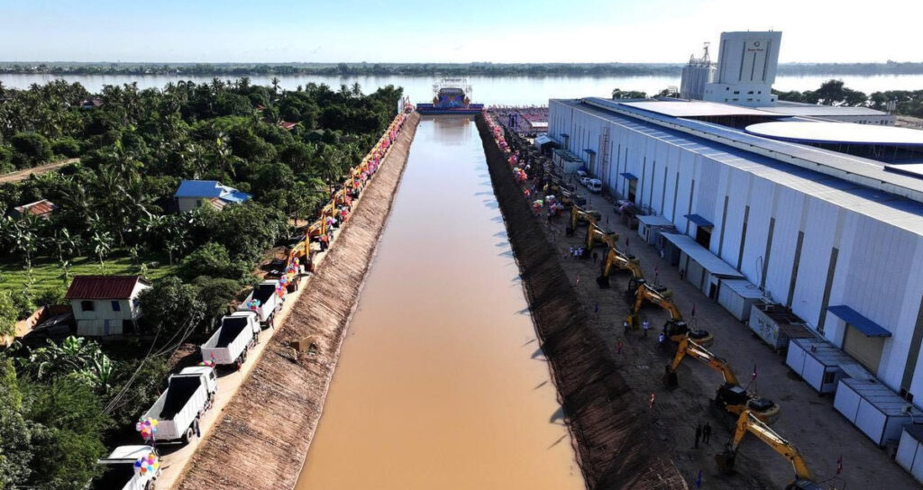 ព្រែកជីក​ហ្វូណន​តេជោ​ដែល​ត្រូវ​បាន​បើក​ការដ្ឋាន​សាងសង់​ជា​ផ្លូវការ កាលពី​ថ្ងៃទី​៥ ខែ​សីហា ឆ្នាំ​២០២៤។
