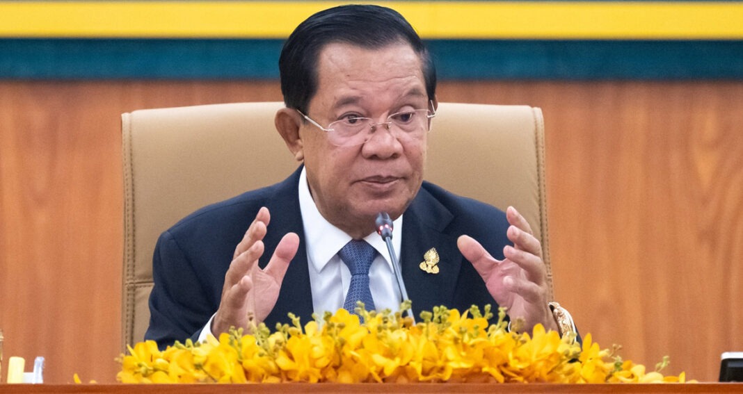 ប្រធាន​ព្រឹទ្ធសភា លោក ហ៊ុន សែន ថ្លែង​ក្នុង​កិច្ចប្រជុំ​ព្រឹទ្ធសភា នៅ​ថ្ងៃទី​២៤ ខែ​តុលា ឆ្នាំ​២០២៥។