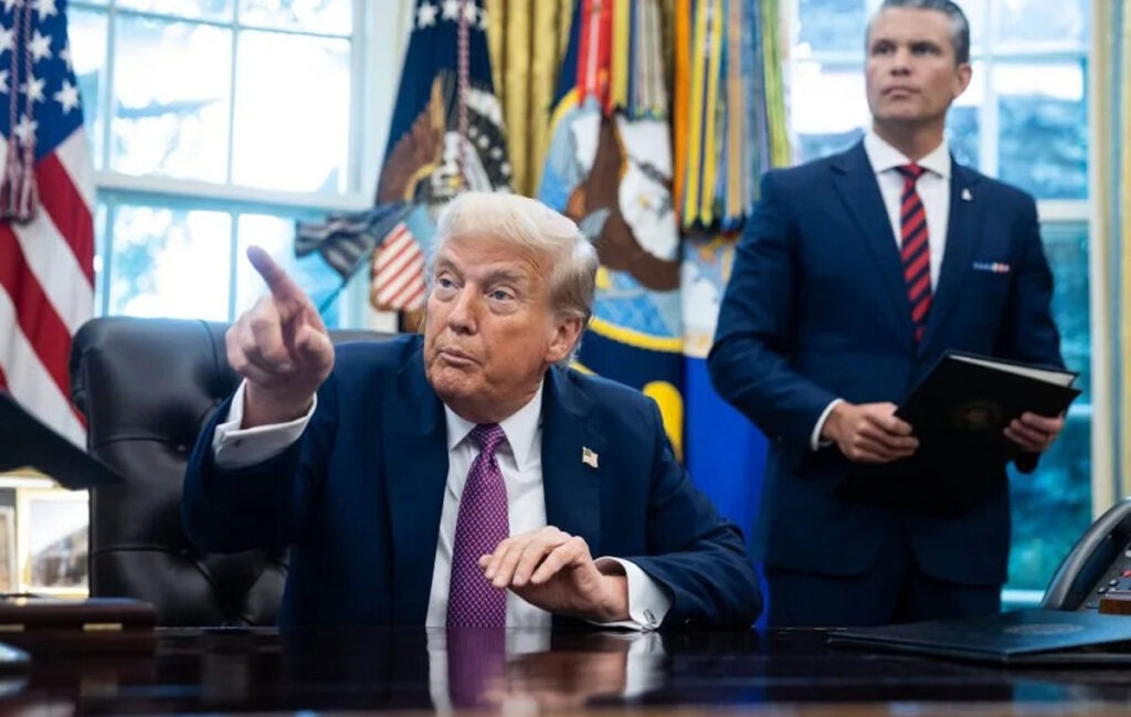 លោក ដូណាល់ ត្រាំ (Donald Trump) ប្រធានាធិបតី​សហរដ្ឋ​អាមេរិក